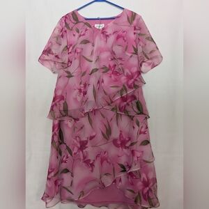 Women's STUDIO 1 - Sz 18 - 2pc Skirt & Top